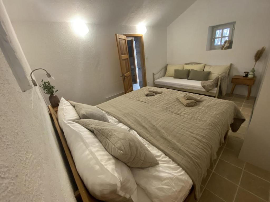 Private Cottage In Olive Grove With Heated Pool Vinišće Exteriér fotografie